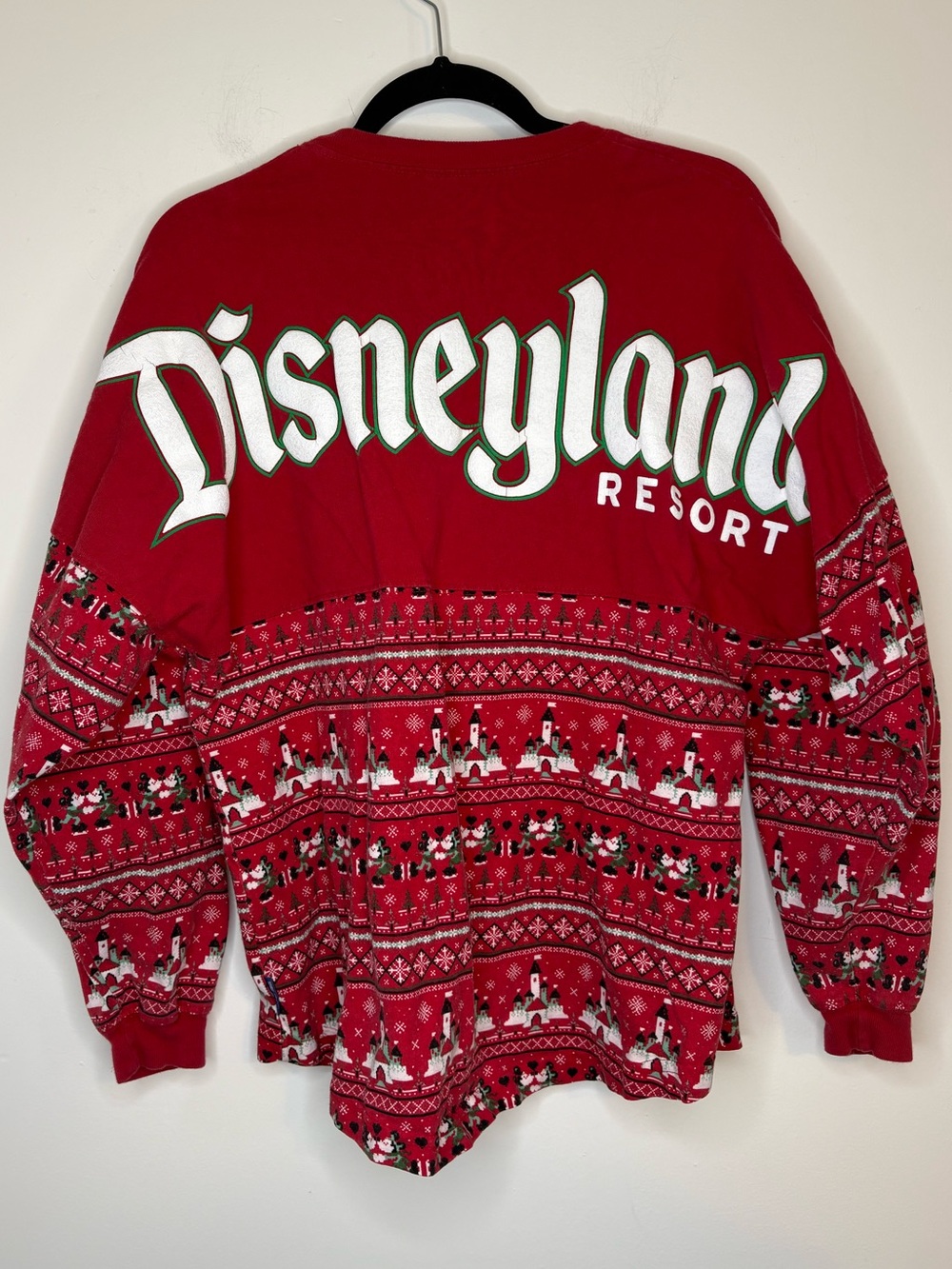 Disney Resort Red Holiday Mickey & Minnie Graphic Long Sleeve Top Size Small
